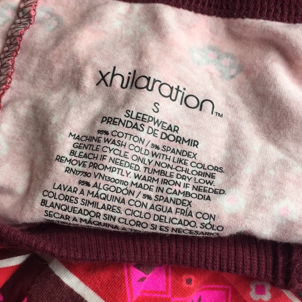 Xhilaration One Piece Red Christmas Pajamas - Picture 8 of 8